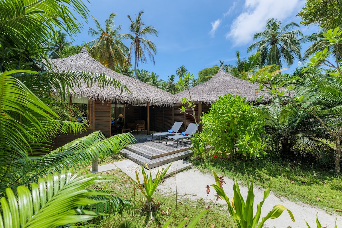 Kuramathi Maldives beach