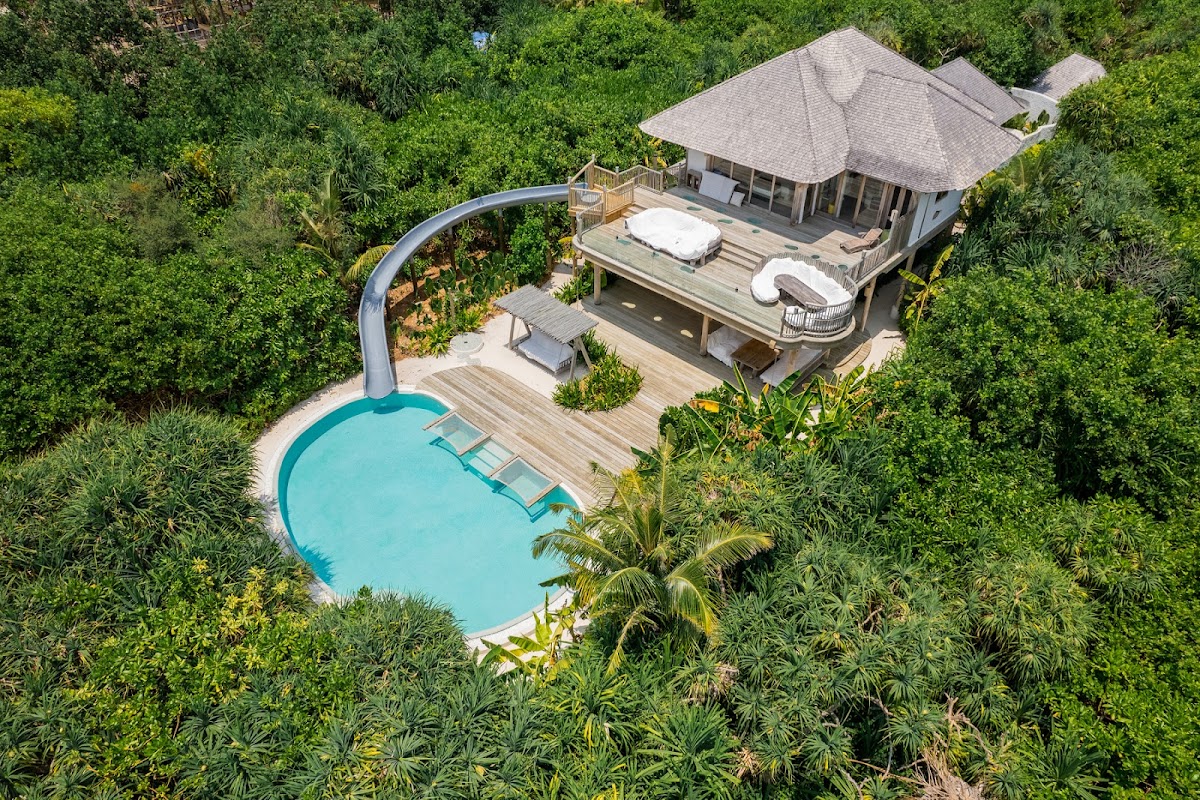 Soneva Jani resort lagoon