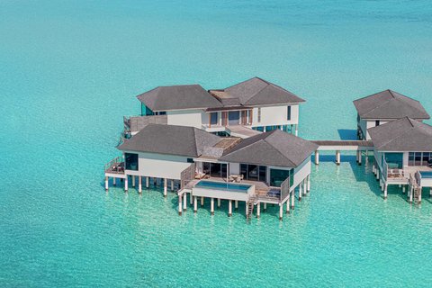 Le Méridien Maldives Resort & Spa Maldives guide image