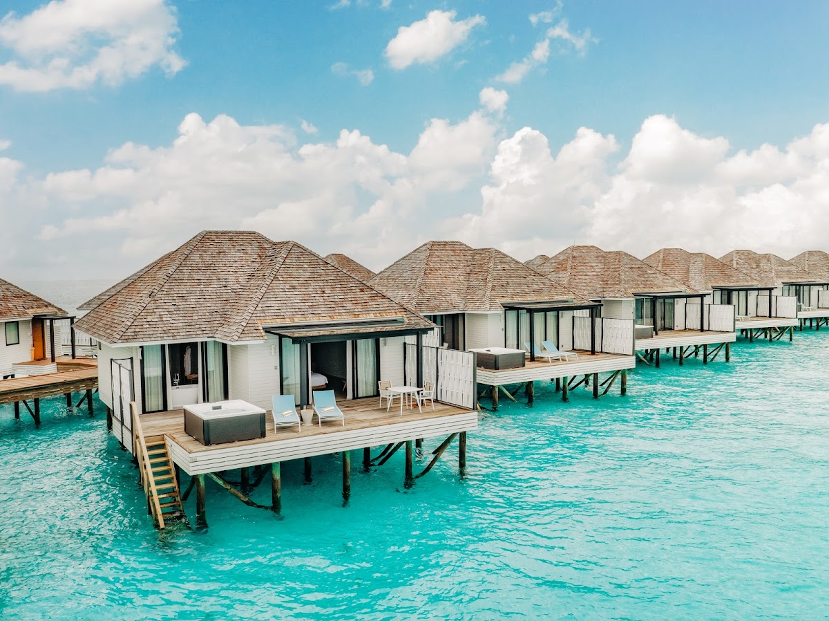 Nova Maldives guide image