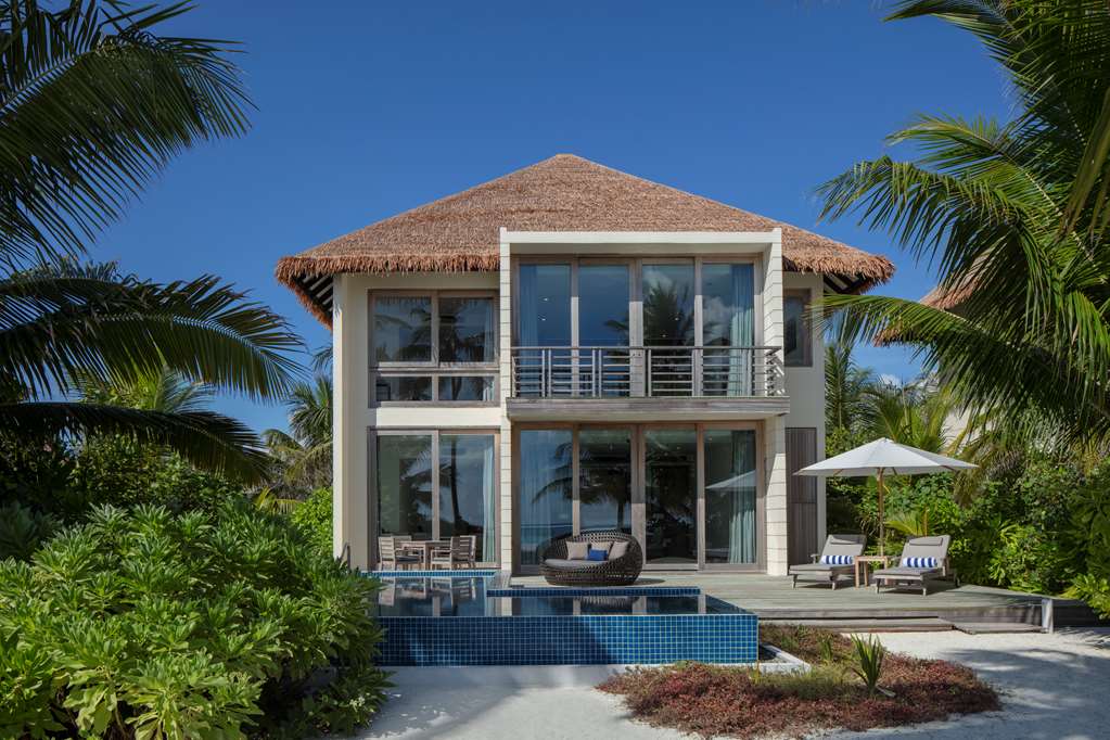 Radisson Blu Resort Maldives guide image