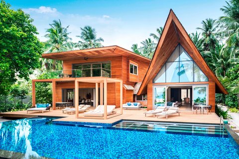 The St. Regis Maldives Vommuli Resort Maldives guide image