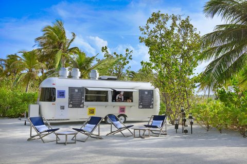 Ritz-Carlton Maldives Fari Islands Maldives guide image