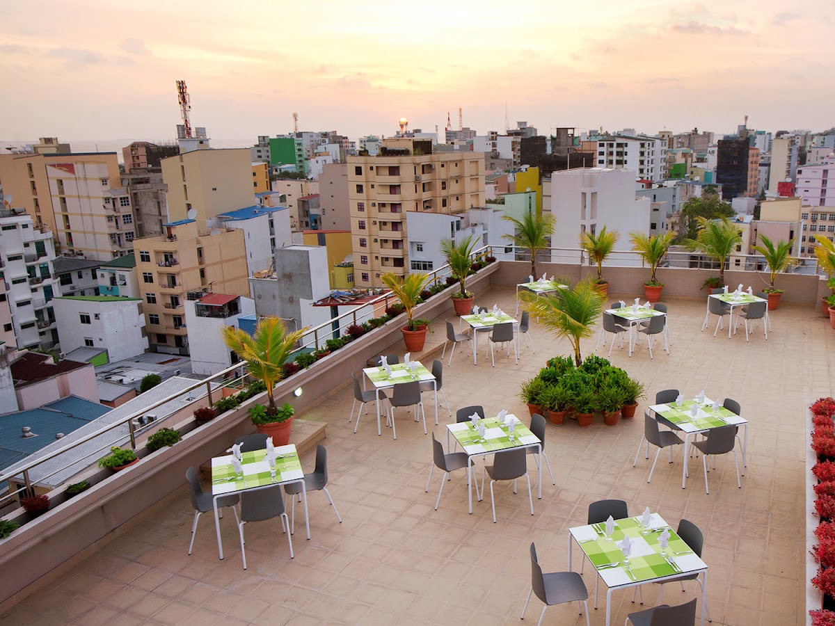 Champa Central Hotel Maldives guide image