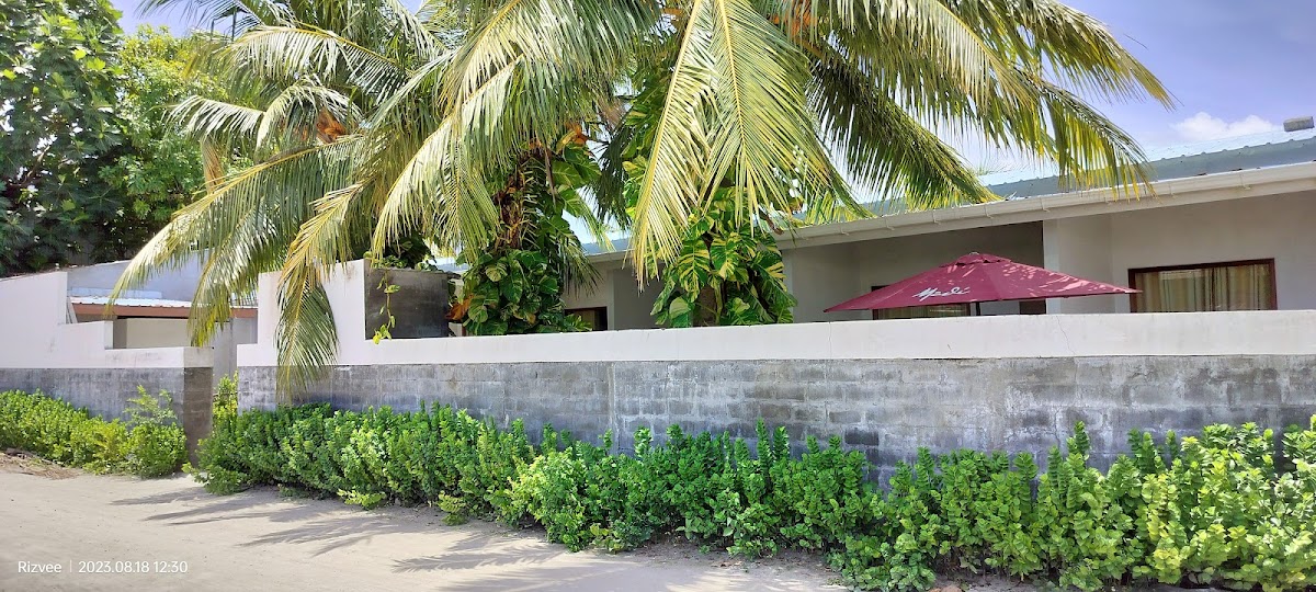 Madi Finolhu Guest House Fulhadhoo Maldives guide image