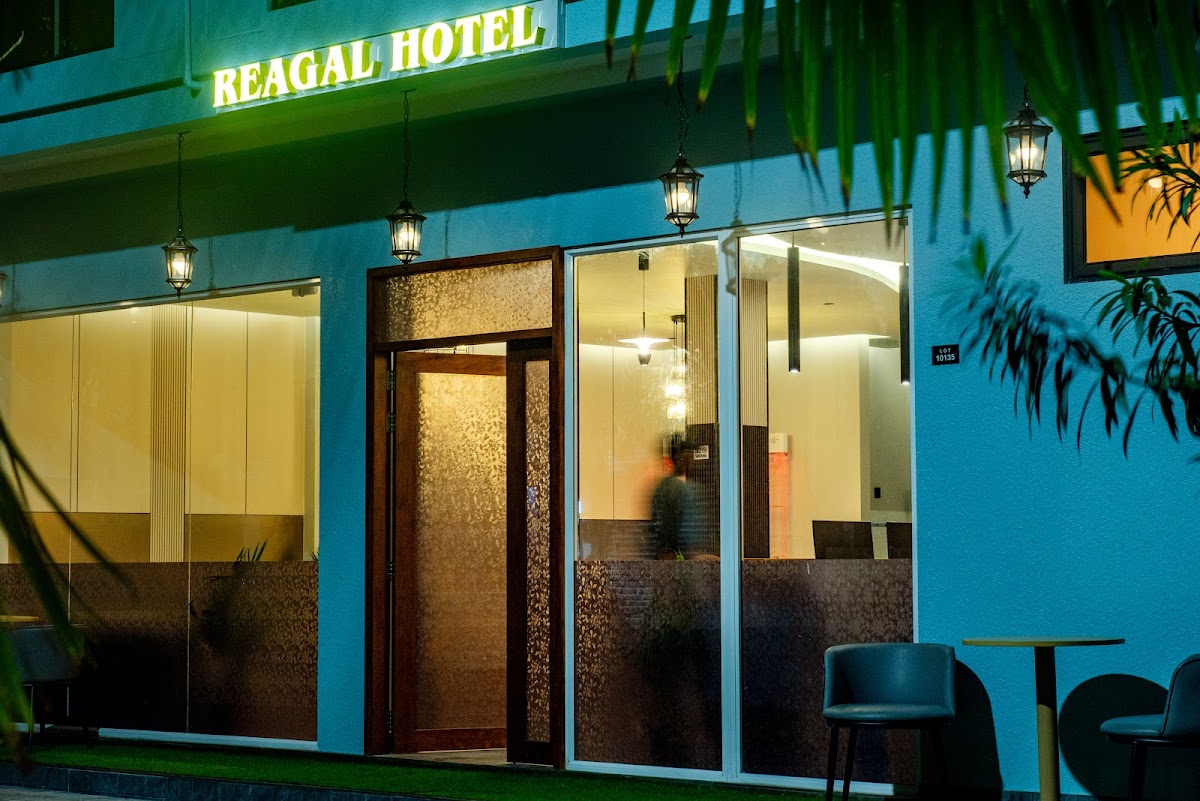 Hulhumale Hotels Guide Maldives guide image